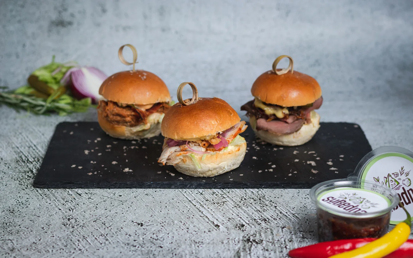 miniburger s hovězí roastbeefem